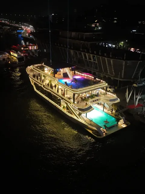 Dinner Experience on RA-11 Superyacht, North Goa - photo 4
